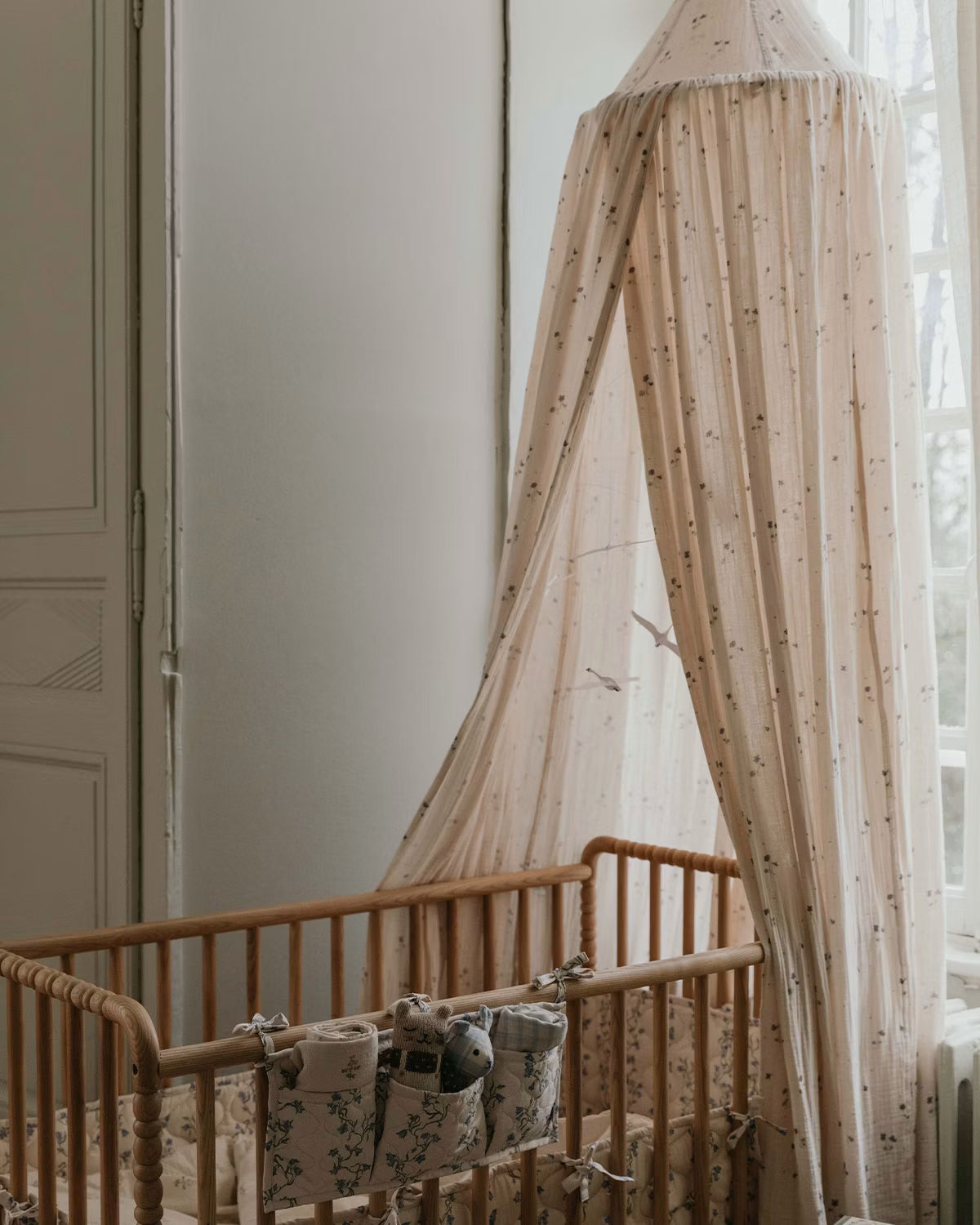 Garbo & Friends Viola Muslin Canopy