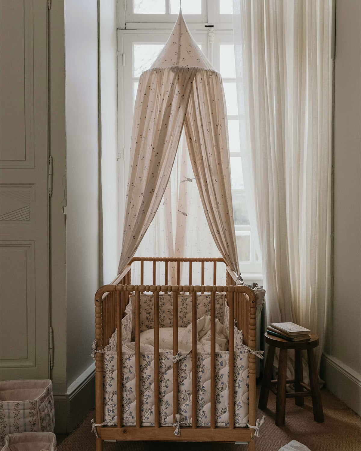Garbo & Friends Viola Muslin Canopy