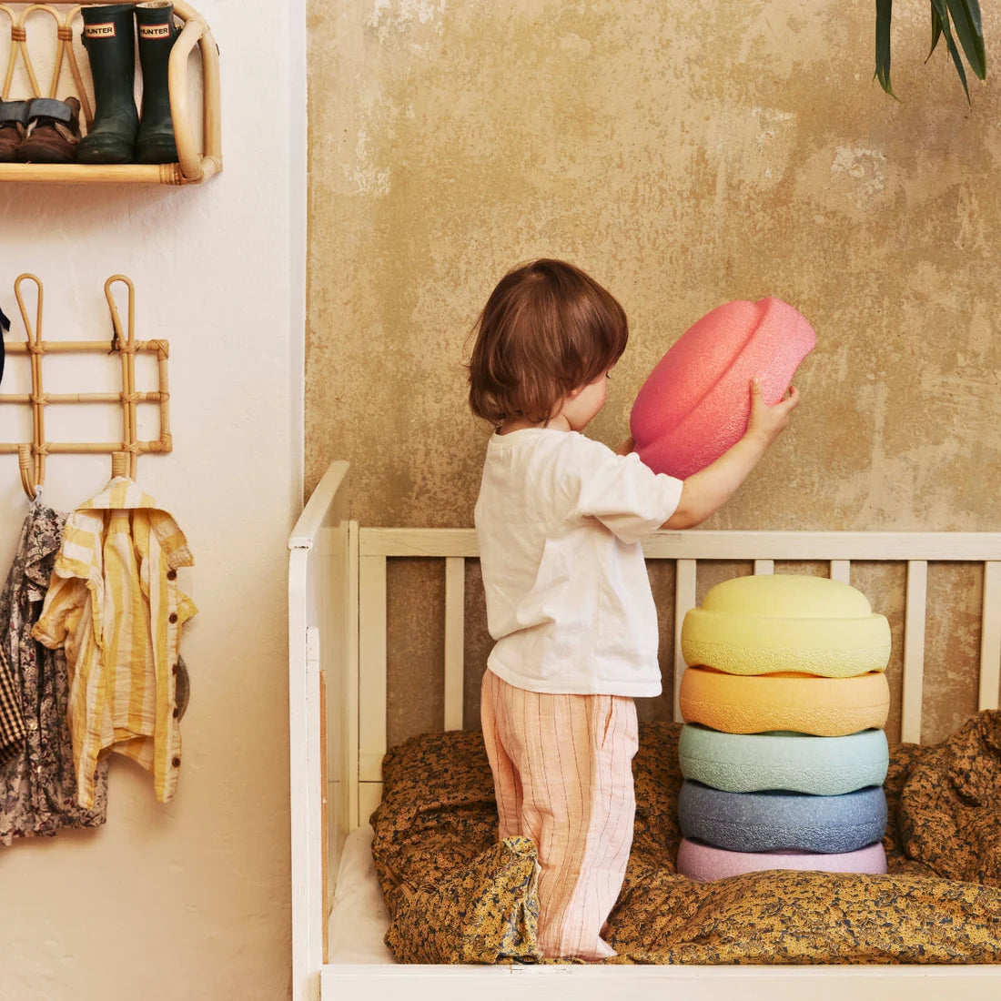 Stapelstein Original Balancing & Stepping Stones – Pastel Rainbow Set