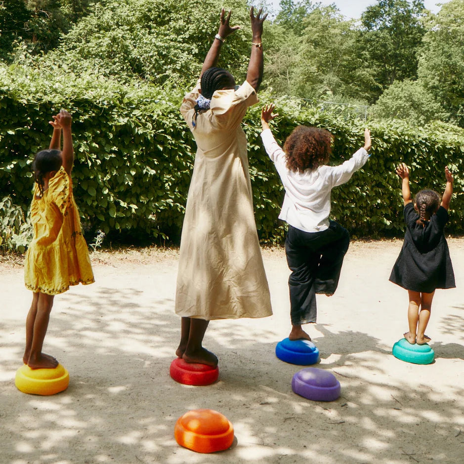 Stapelstein Original Balancing & Stepping Stones – Classic Rainbow Set