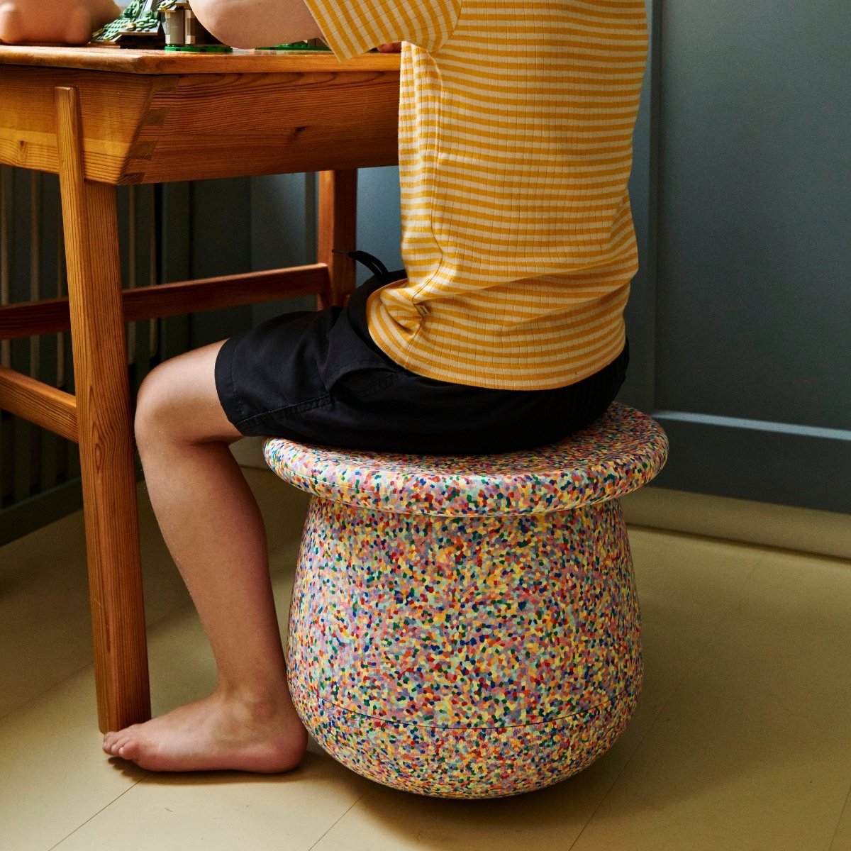 Stapelstein Dynamic Sitting, Australia