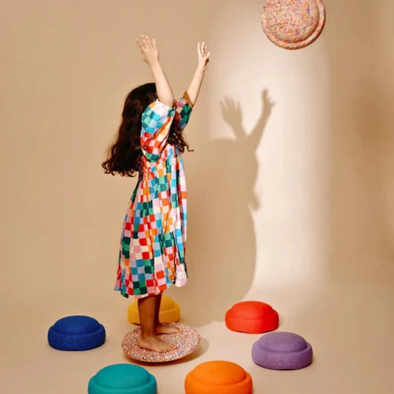 Stapelstein Balance Stepping Stones - Original + Board Combination, Set of 8, Rainbow Classic Complete