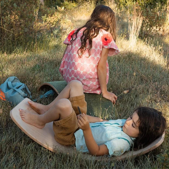 Wobbel Balance Board - Large with Wool Felt Base - Moonstone
